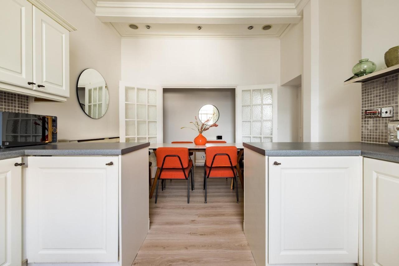 דירות לונדון The Sussex Garden Retreat - Elegant 2Bdr Flat מראה חיצוני תמונה